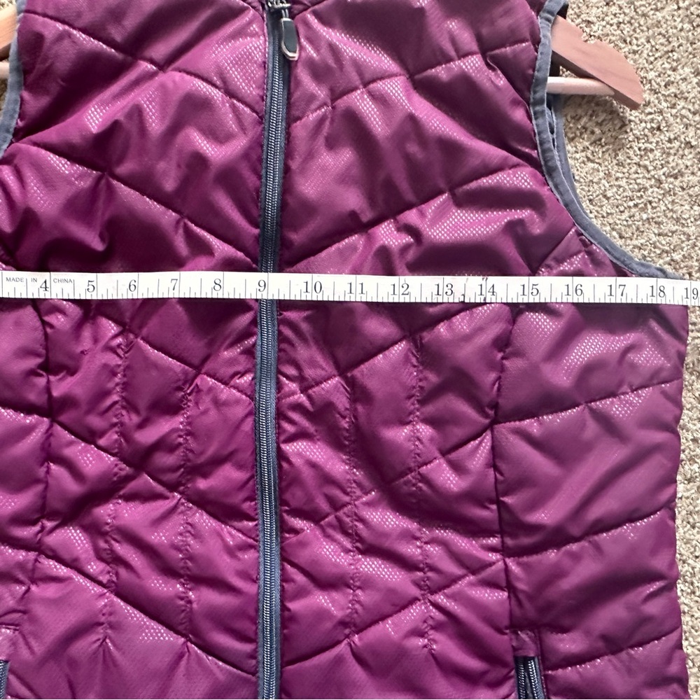 Rustic Ridge puffer Vest - Picture 3 of 7